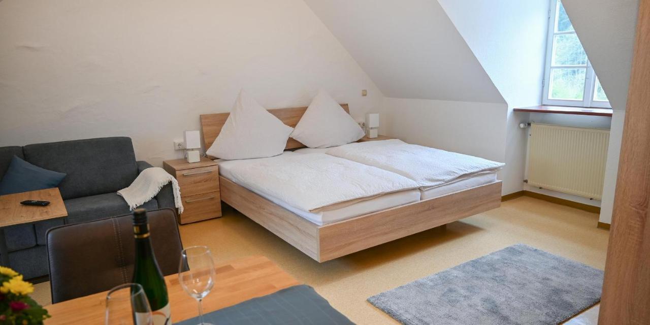Ferienappartements Intour Ockfen Екстериор снимка
